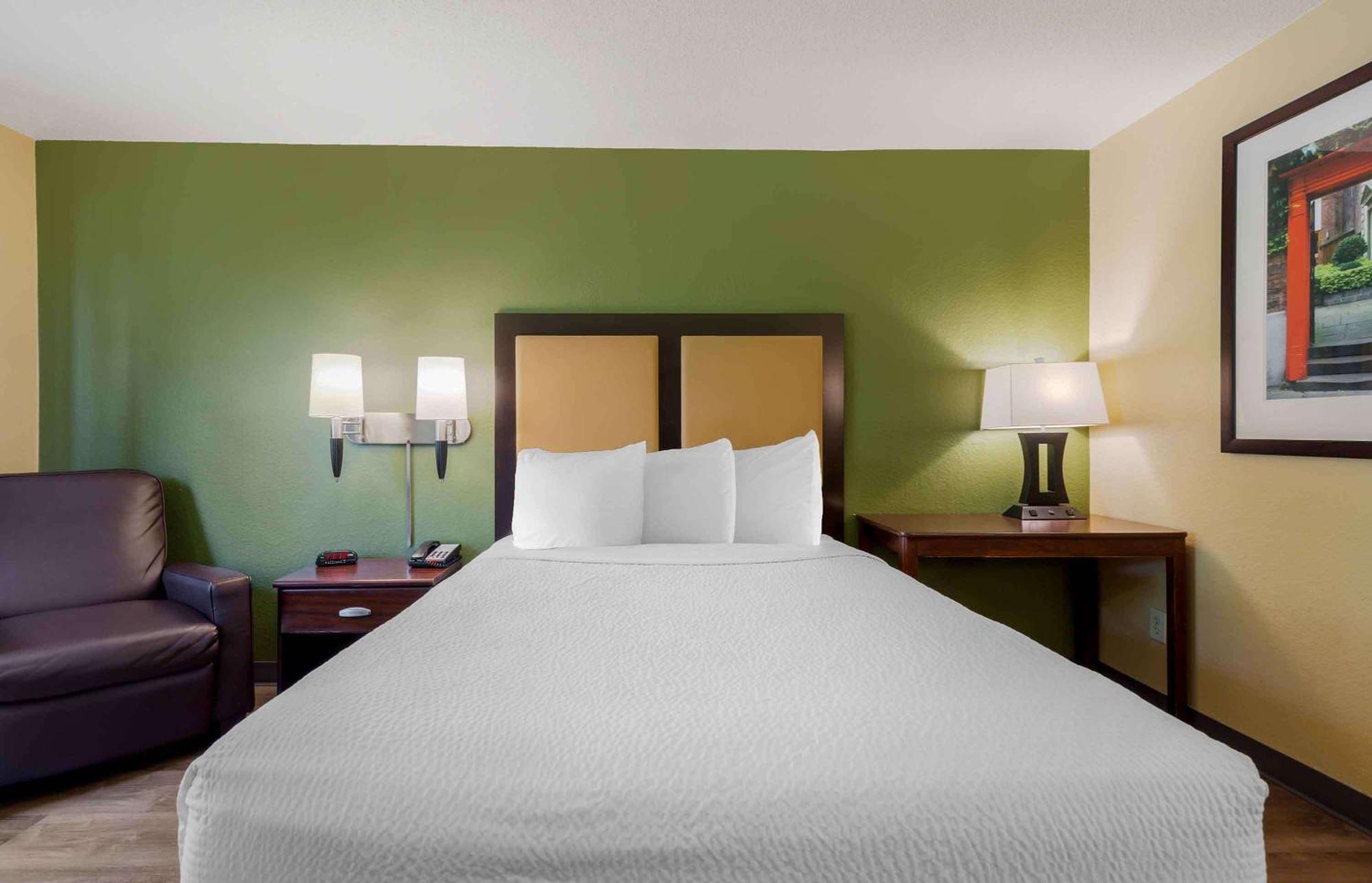 เอ็กซ์เทนด์ สเตย์ อเมริกา - วอชิงตันดีซี - สเตอร์ลิง Hotel ภายนอก รูปภาพ