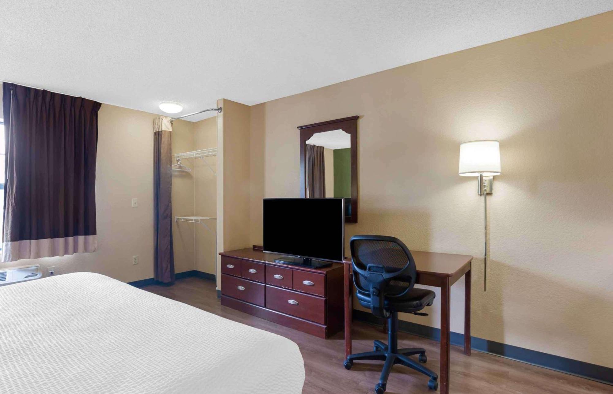 เอ็กซ์เทนด์ สเตย์ อเมริกา - วอชิงตันดีซี - สเตอร์ลิง Hotel ภายนอก รูปภาพ